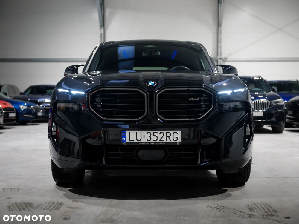 BMW XM - 13