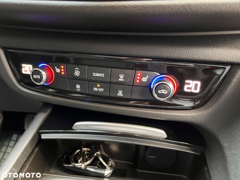 Opel Insignia 2.0 CDTI Elite S&S - 29