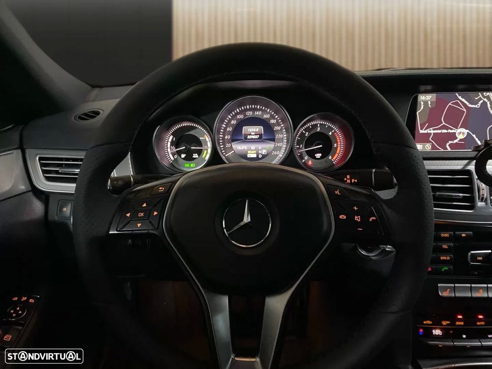 Mercedes-Benz E 300 Bluetec Hybrid Avantgarde - 9