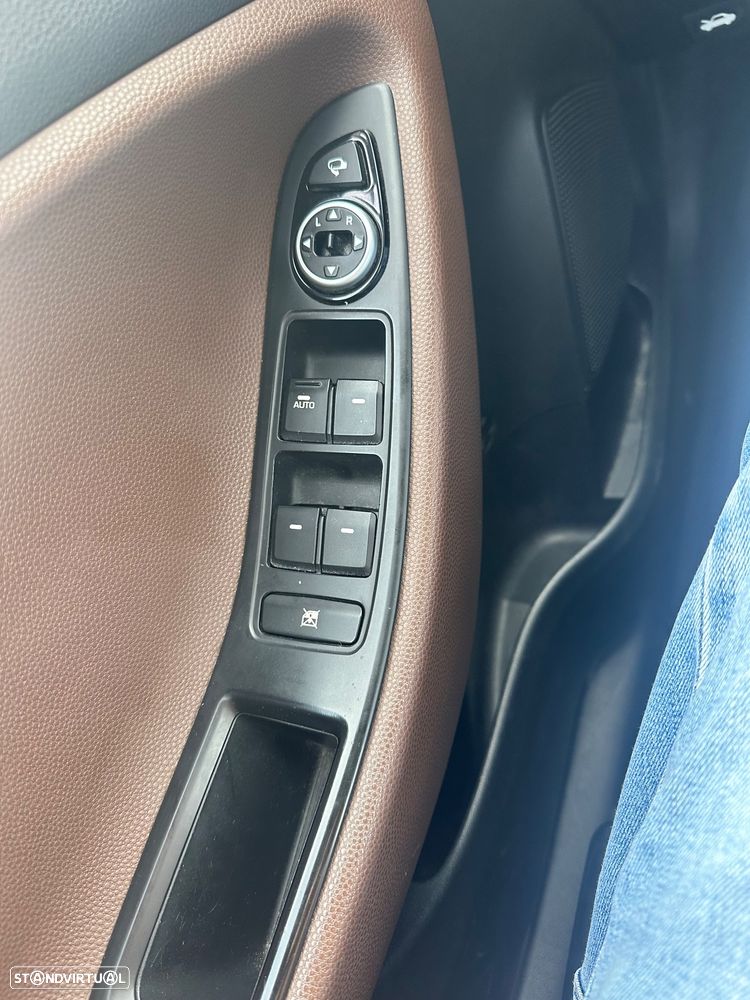 Hyundai i20 1.1 CRDi Style - 24