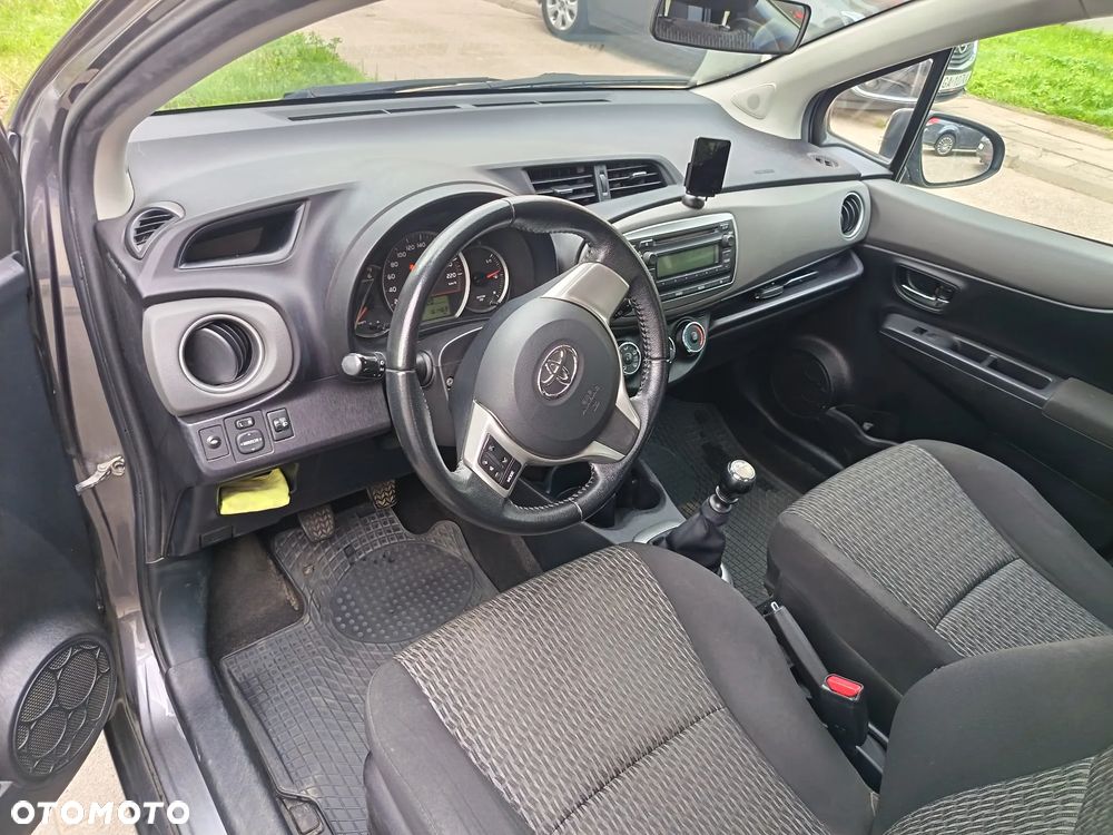 Toyota Yaris 1.4 D-4D Active - 7