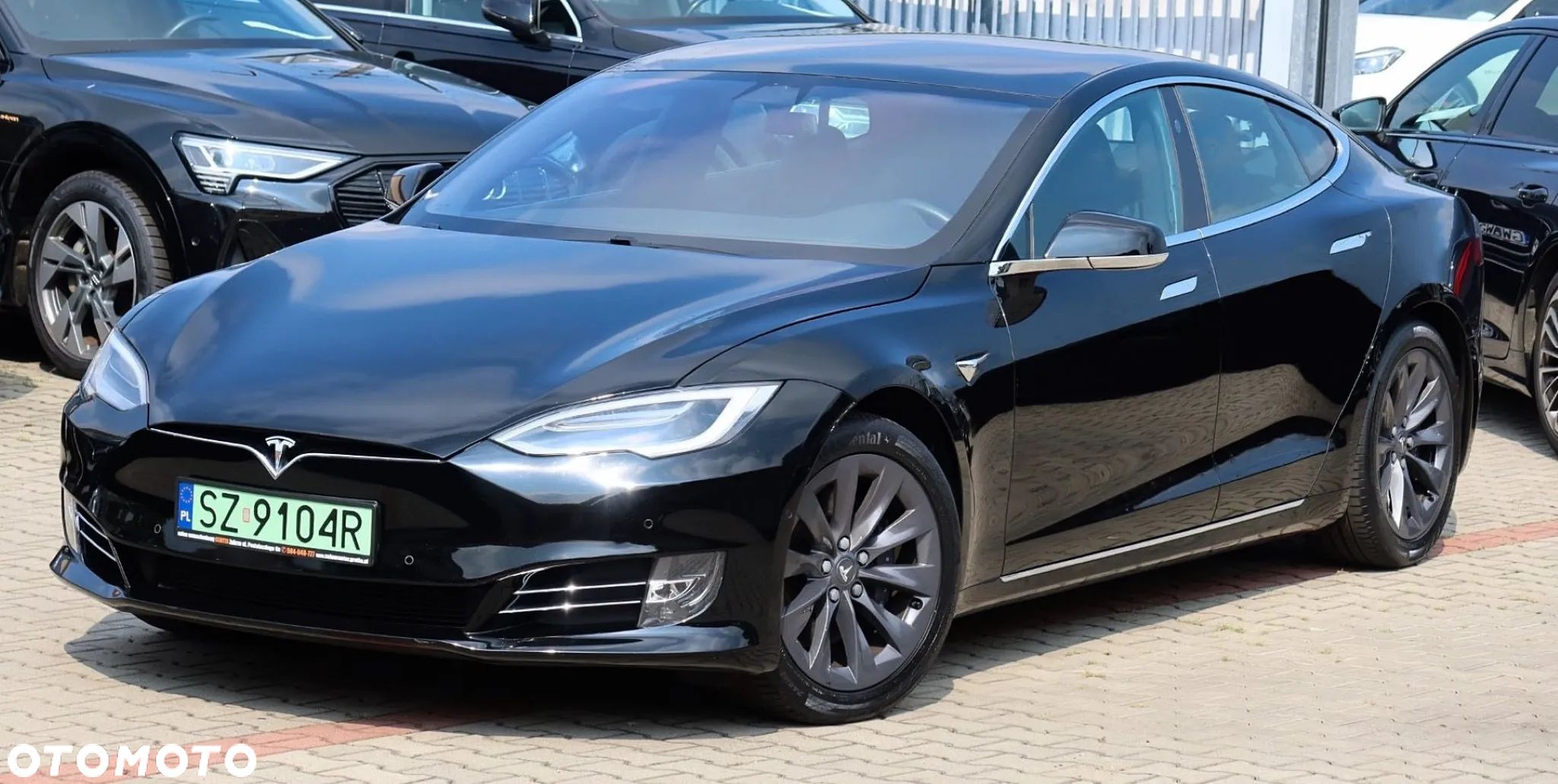 Tesla Model S Dual Motor Allradantrieb - 1