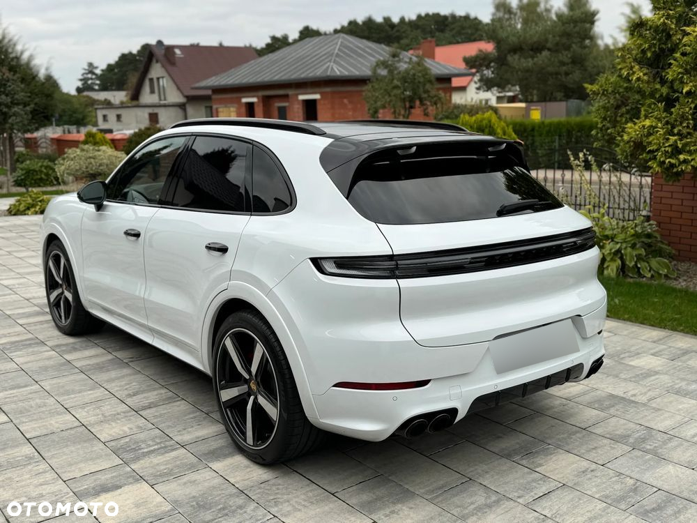 Porsche Cayenne S - 8