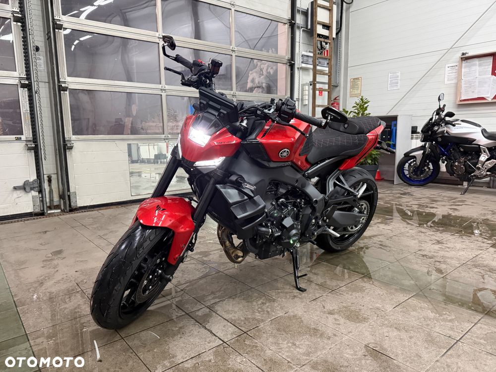 Yamaha MT - 10