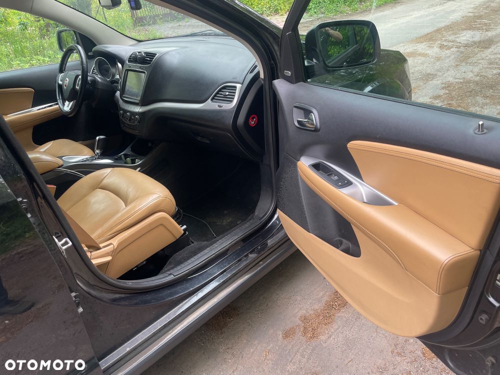 Fiat Freemont 2.0 Multijet Black Code AWD - 6