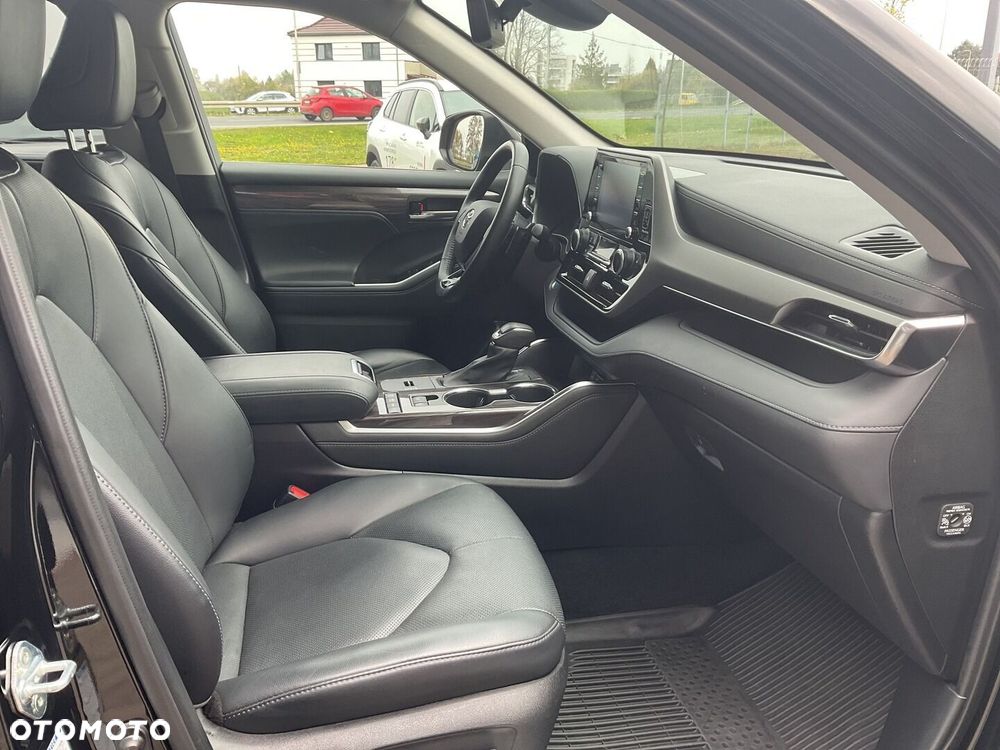 Toyota Highlander - 13