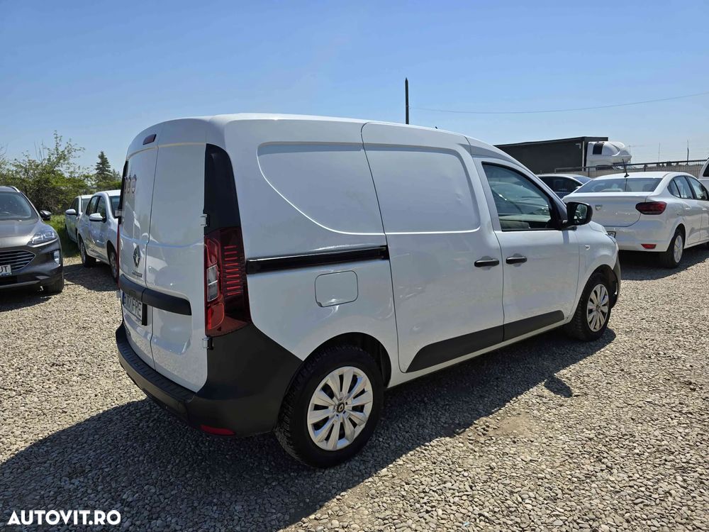 Renault Express - 4