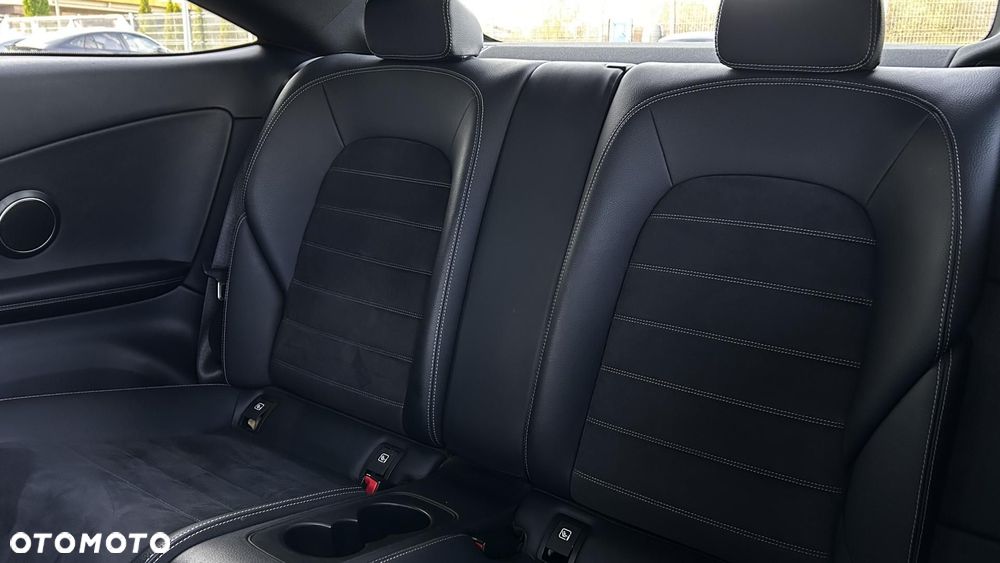 Mercedes-Benz Klasa C - 25