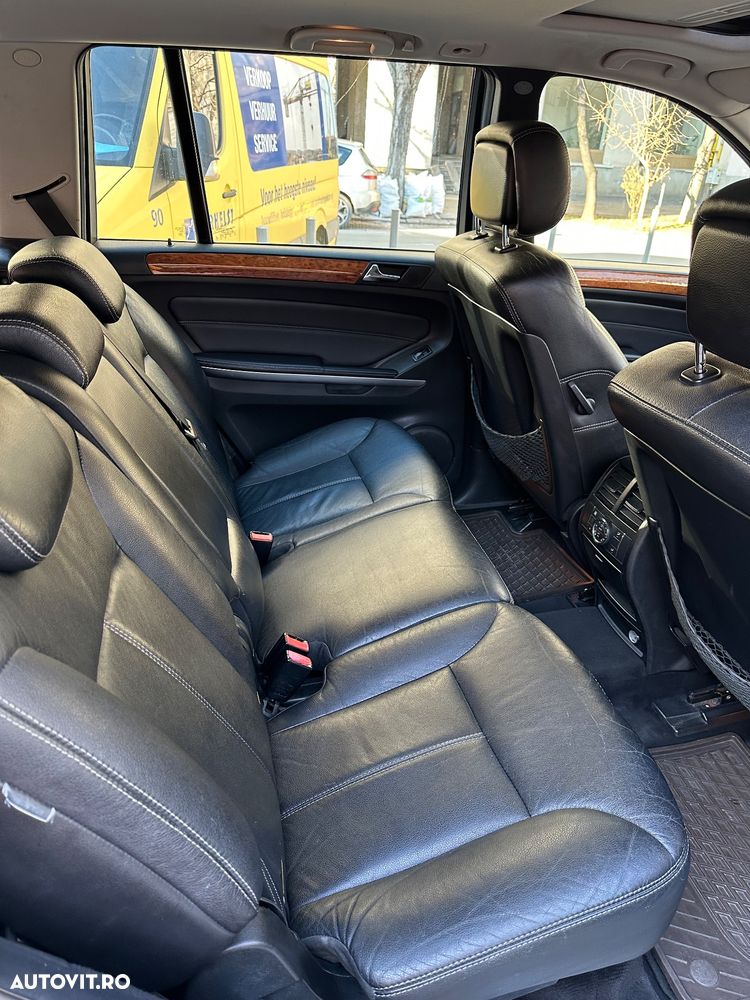 Mercedes-Benz GL 320 CDI DPF 4Matic 7G-TRONIC - 25