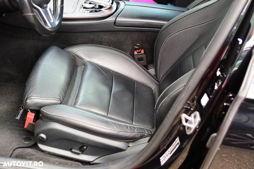 Mercedes-Benz E 300 de 9G-TRONIC - 12