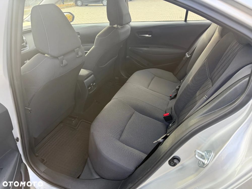 Toyota Corolla 1.6 Comfort - 10