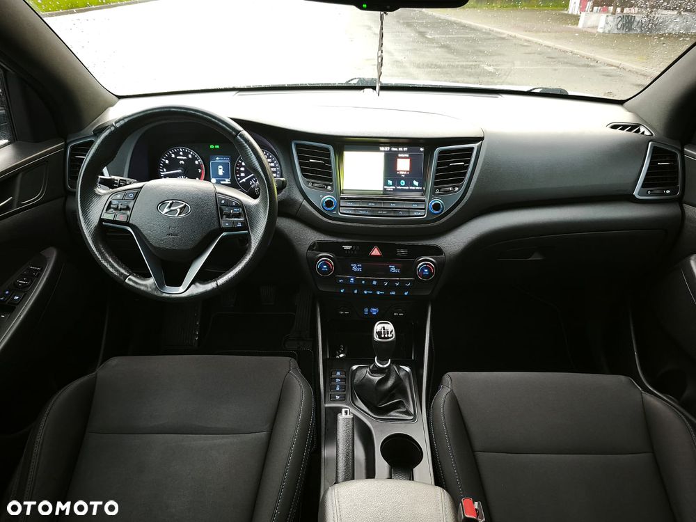 Hyundai Tucson blue 1.6 GDi 2WD Passion - 11
