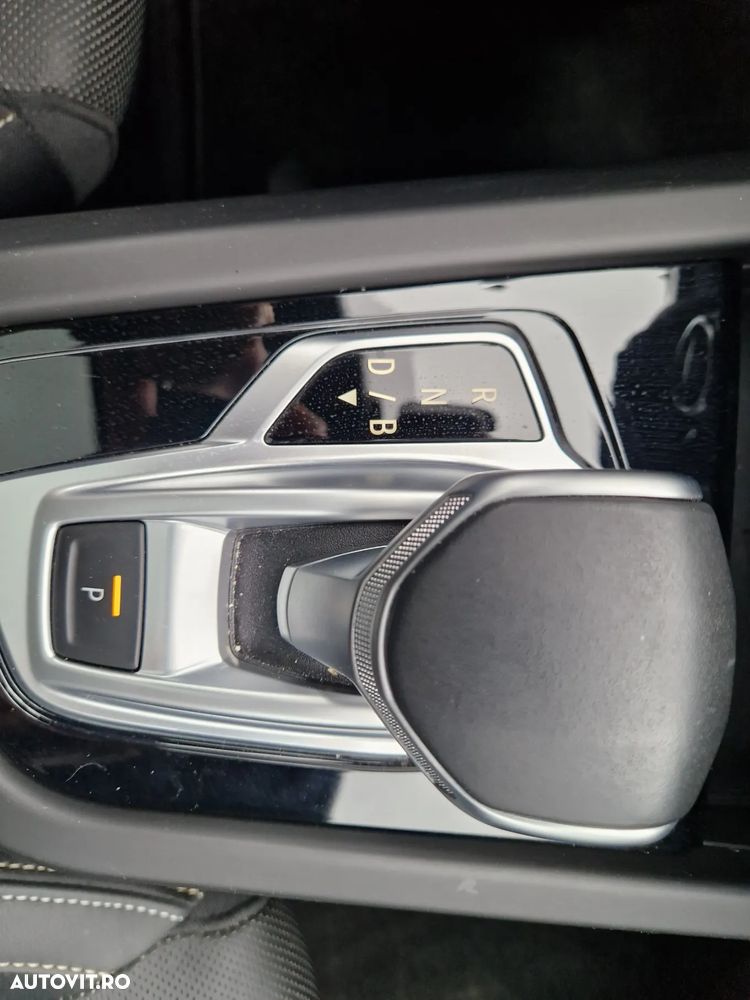 Renault Arkana E-TECH Hybrid 145 E-Tech Engineered - 25