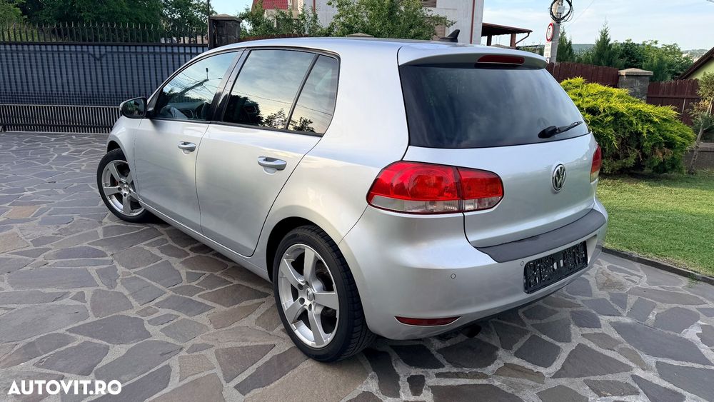 Volkswagen Golf 1.4 Comfortline - 14