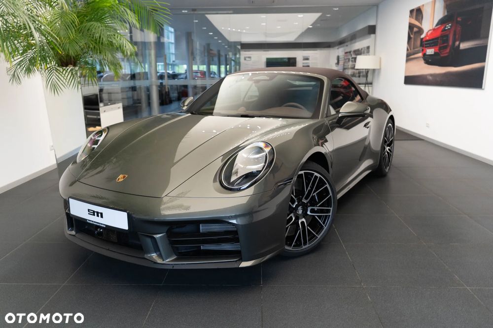 Porsche 911 Carrera 4S - 2