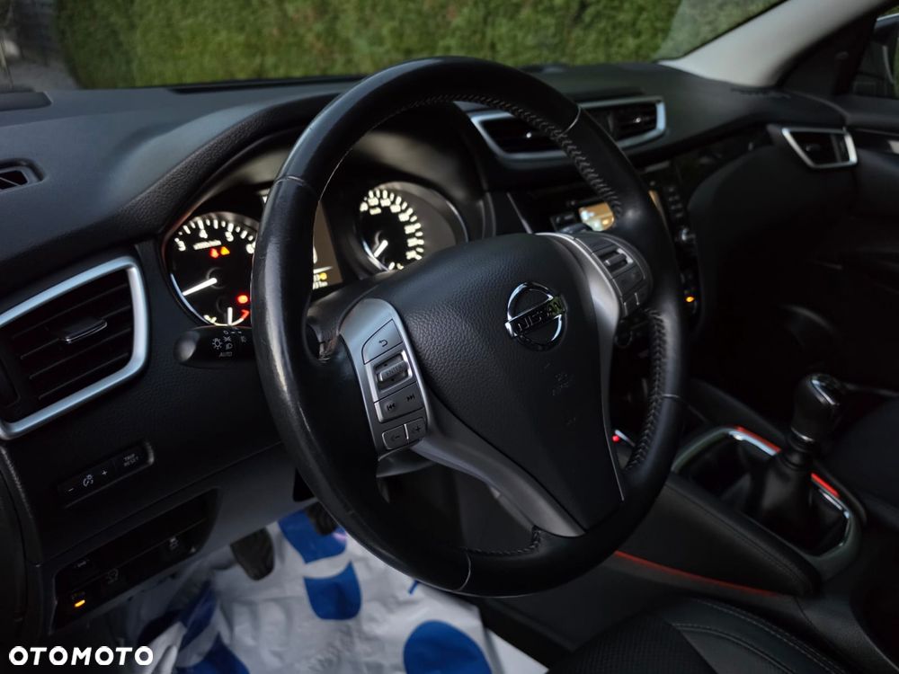Nissan Qashqai - 11