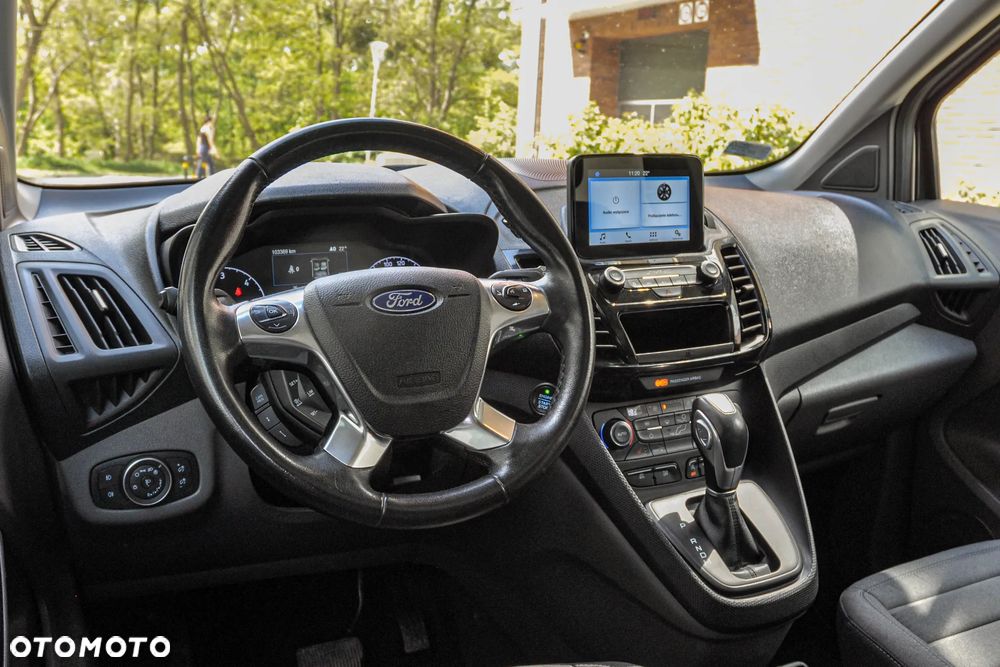 Ford Tourneo Connect 1.5 TDCi Start-Stop Titanium - 9