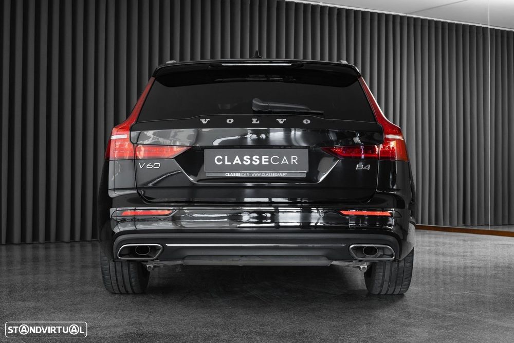 Volvo V60 2.0 B4 Momentum Geartronic - 6