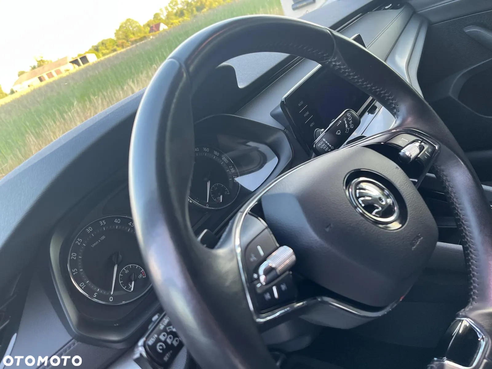 Skoda Octavia 2.0 TDI Ambition DSG - 14