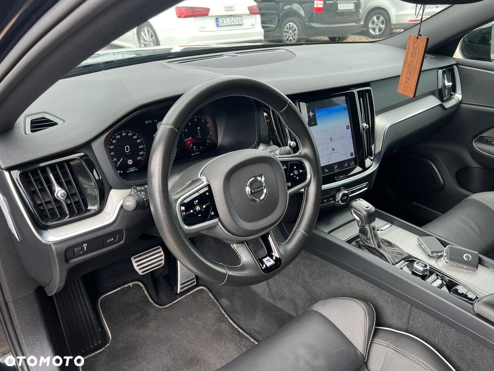 Volvo S60 T4 R-Design - 16