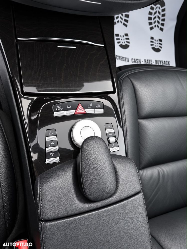 Mercedes-Benz S - 12