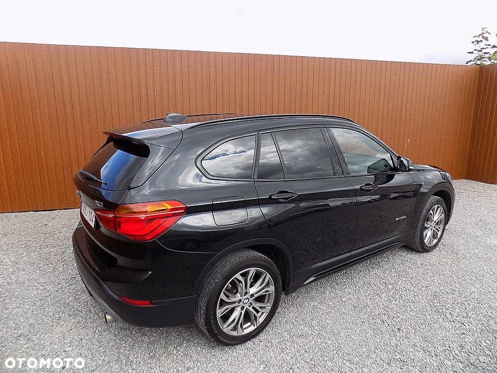 BMW X1 sDrive20d Sport Line - 3