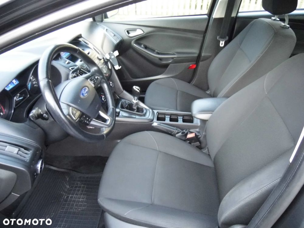 Ford Focus 1.0 EcoBoost Start-Stopp-System ACTIVE DESIGN - 17