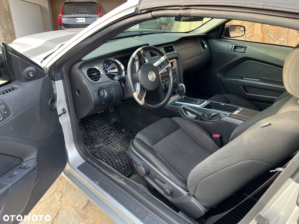 Ford Mustang 3.7 V6 - 12