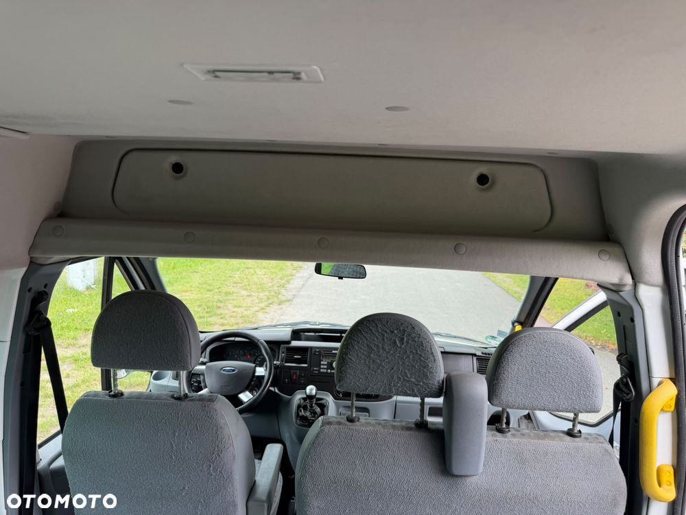 Ford Transit - 19