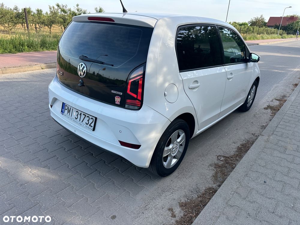 Volkswagen up! high - 2