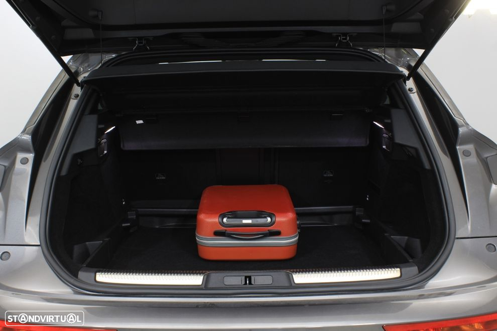 DS DS7 Crossback E-Tense Performance Line EAT8 - 29