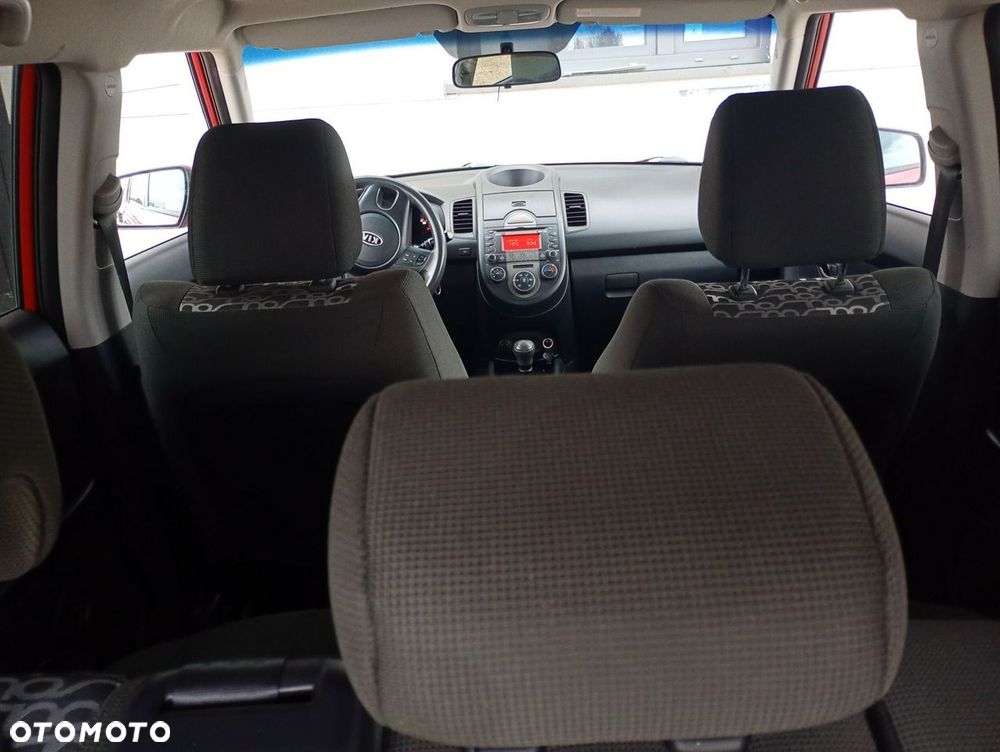 Kia Soul - 10