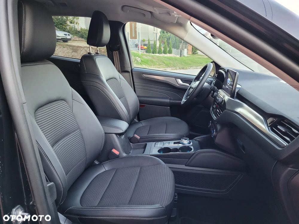 Ford Kuga 1.5 EcoBlue TITANIUM - 9