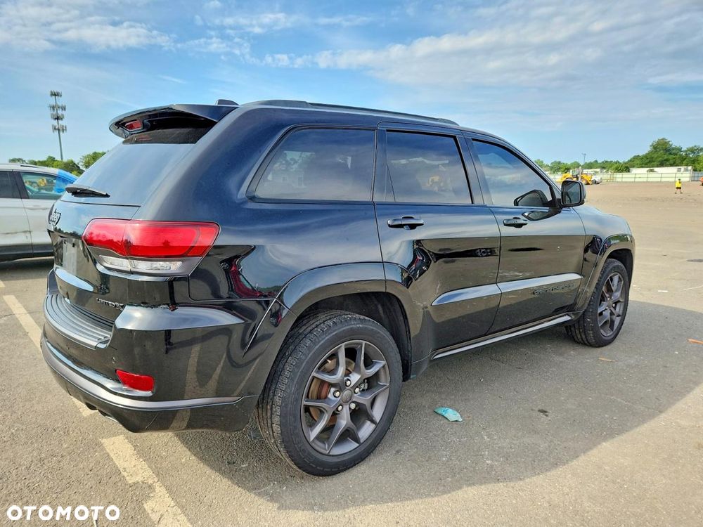 Jeep Grand Cherokee 5.7 V8 HEMI Summit - 5