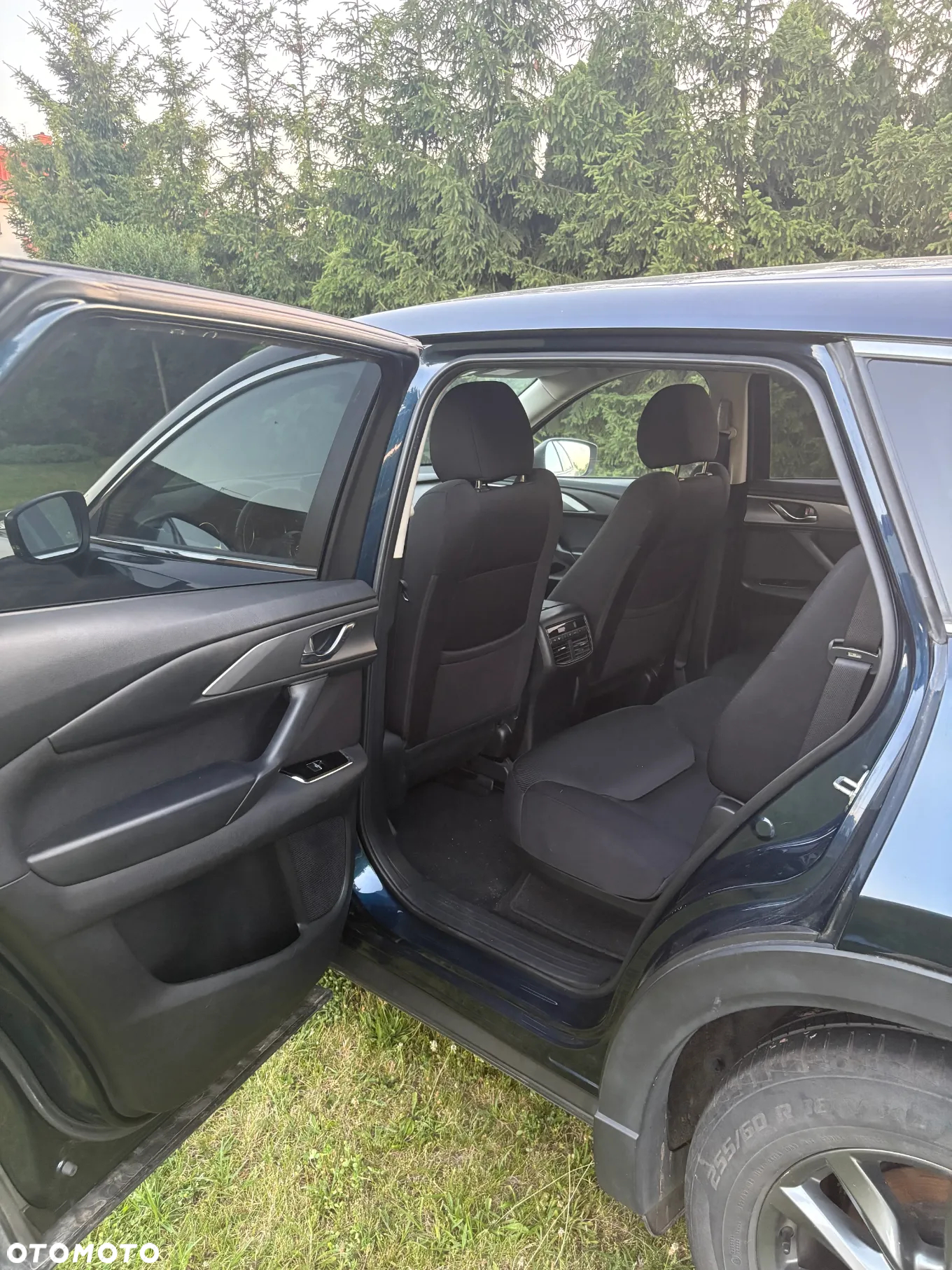 Mazda CX-9 - 12