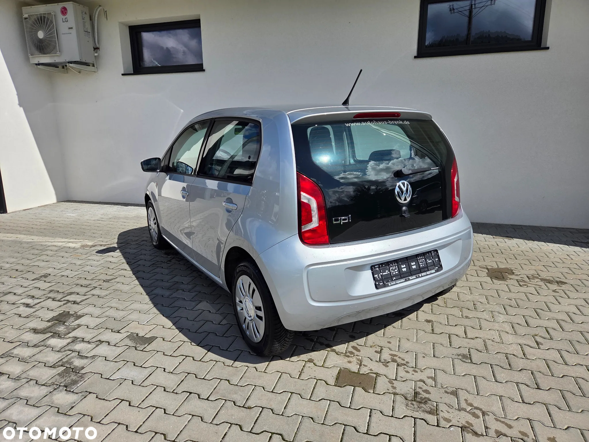 Volkswagen up! - 3