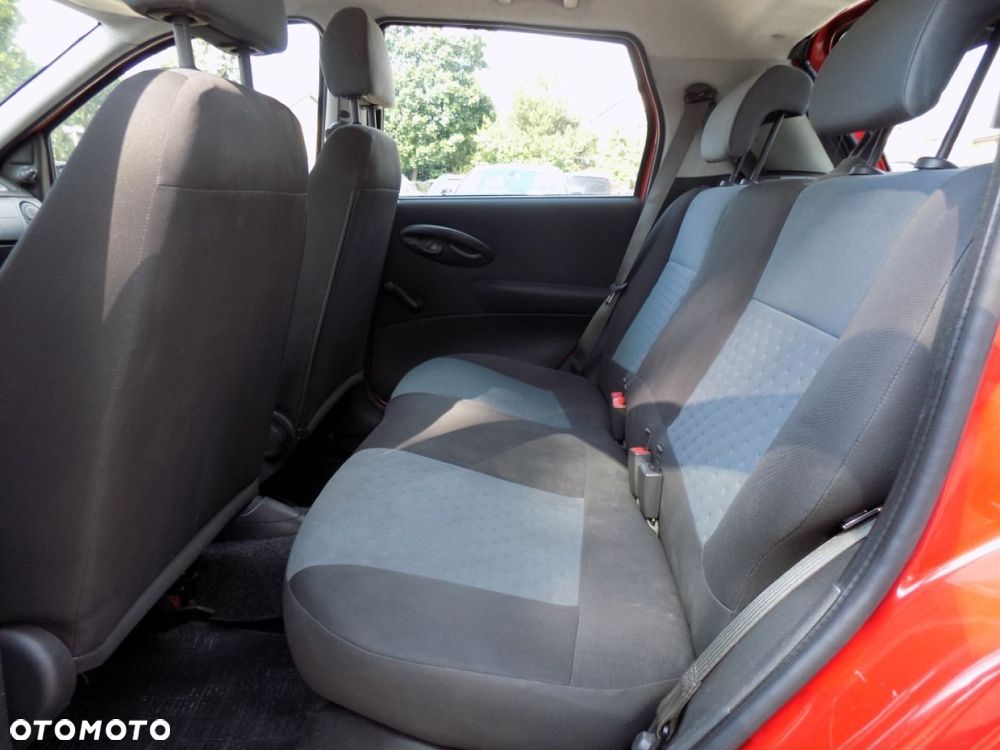 Fiat Punto - 8