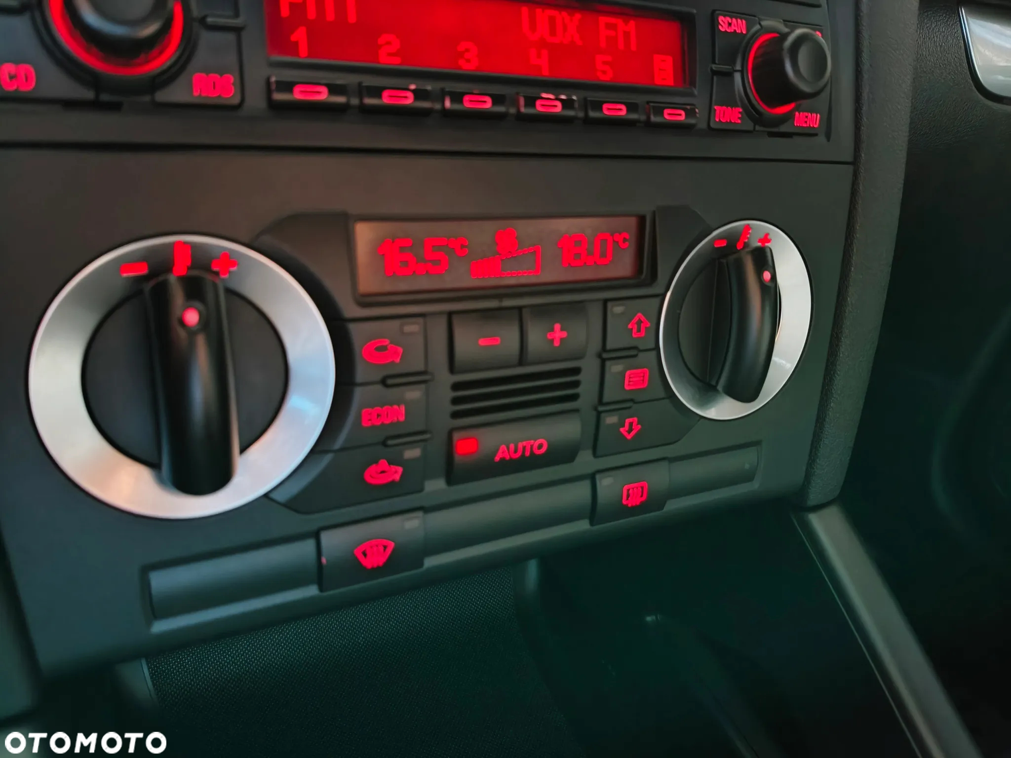 Audi A3 Sportback 2.0 FSI Ambition - 24