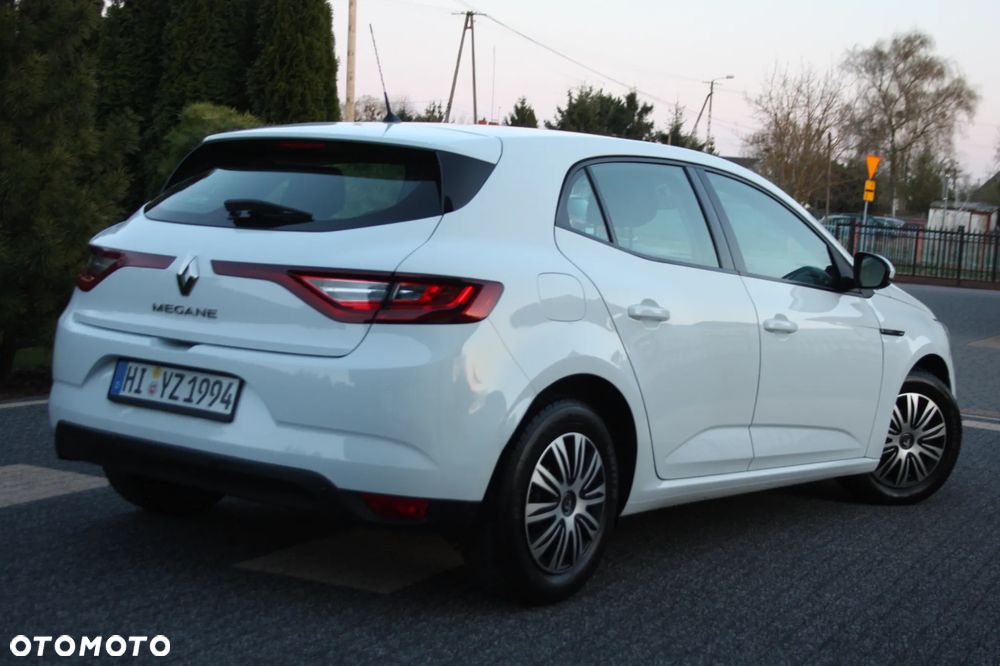 Renault Megane ENERGY TCe 100 LIMITED - 4