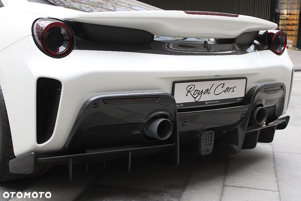 Ferrari 488 Pista - 14