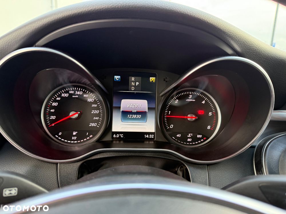 Mercedes-Benz Klasa C 220 d 9G-TRONIC - 20