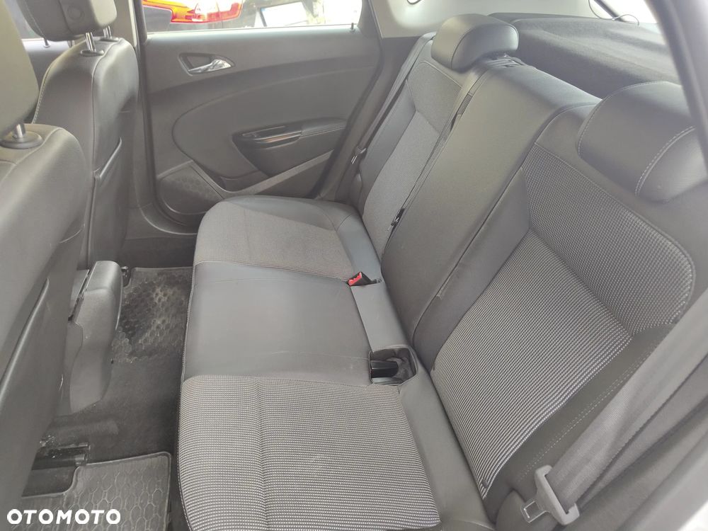 Opel Astra 2.0 CDTI Cosmo - 15