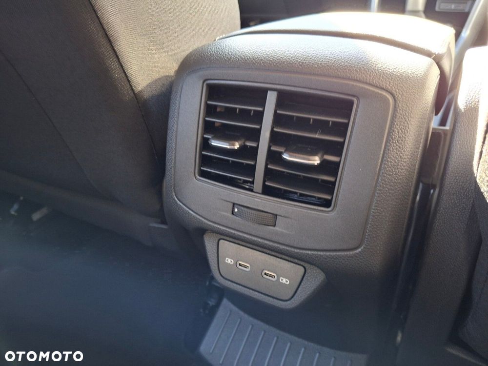 Volkswagen T-Roc 1.5 TSI Final Edition DSG - 26