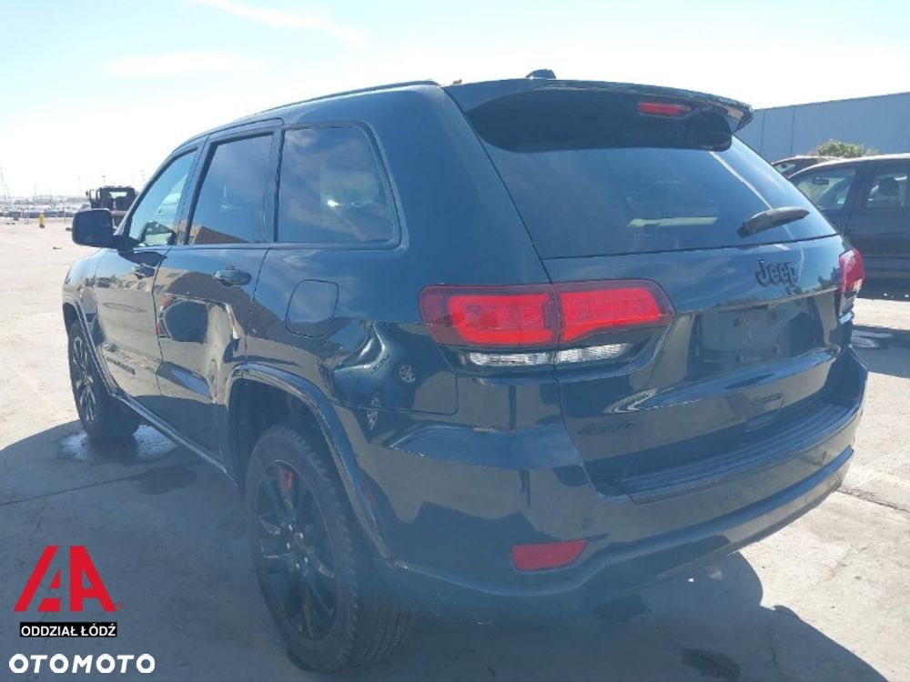 Jeep Grand Cherokee - 5