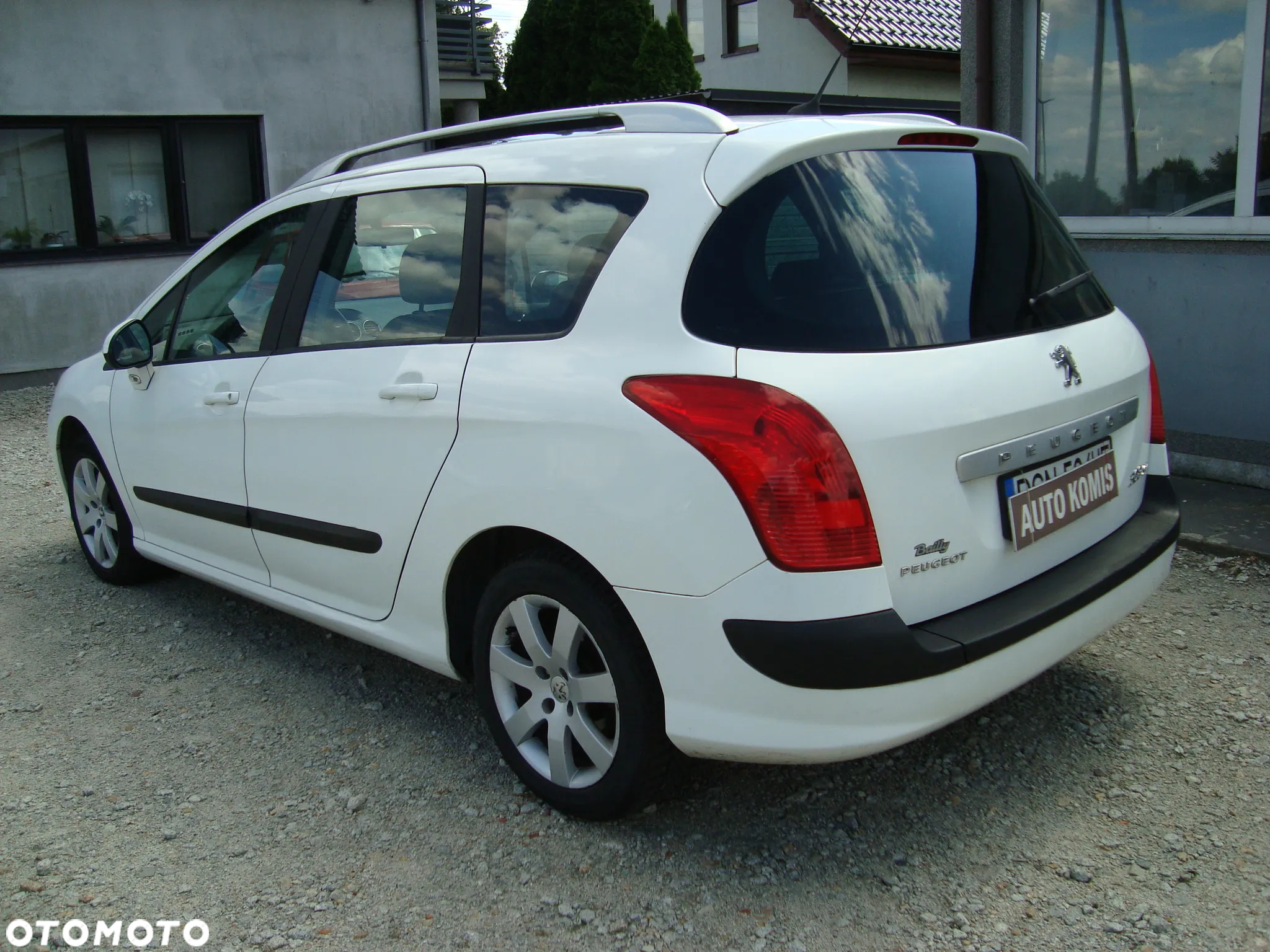 Peugeot 308 - 8