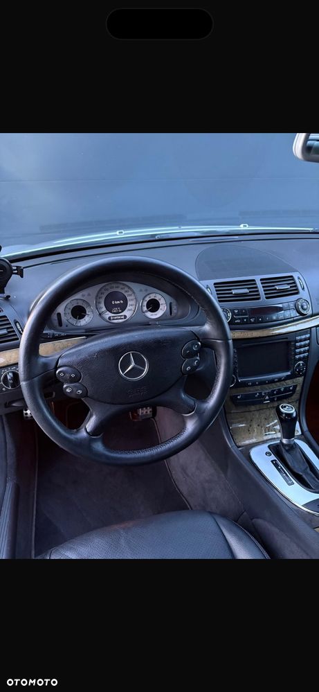 Mercedes-Benz Klasa E - 22