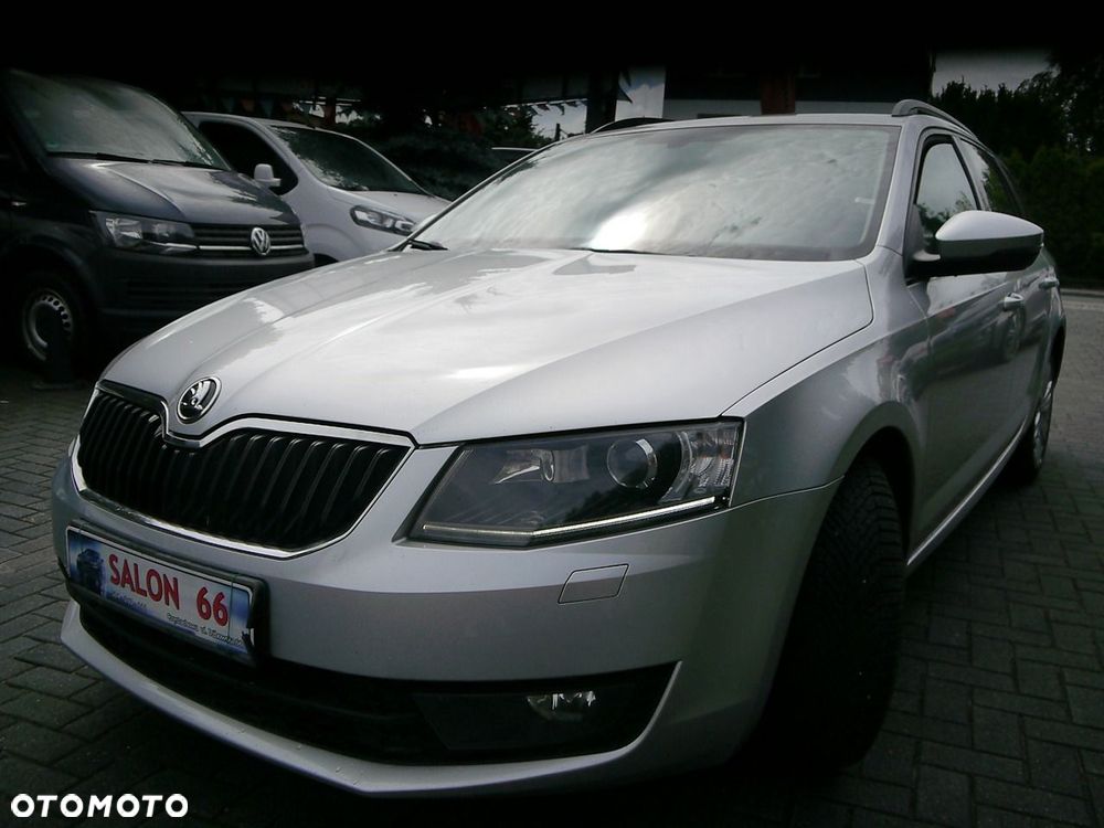 Skoda Octavia 2.0 TDI Sportline - 8