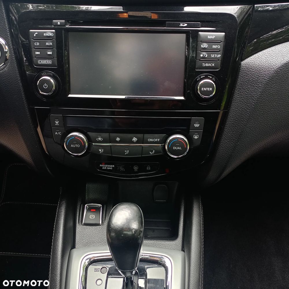 Nissan Qashqai - 10