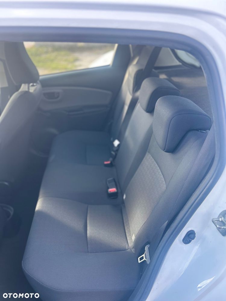 Toyota Yaris 1.5 Active - 14