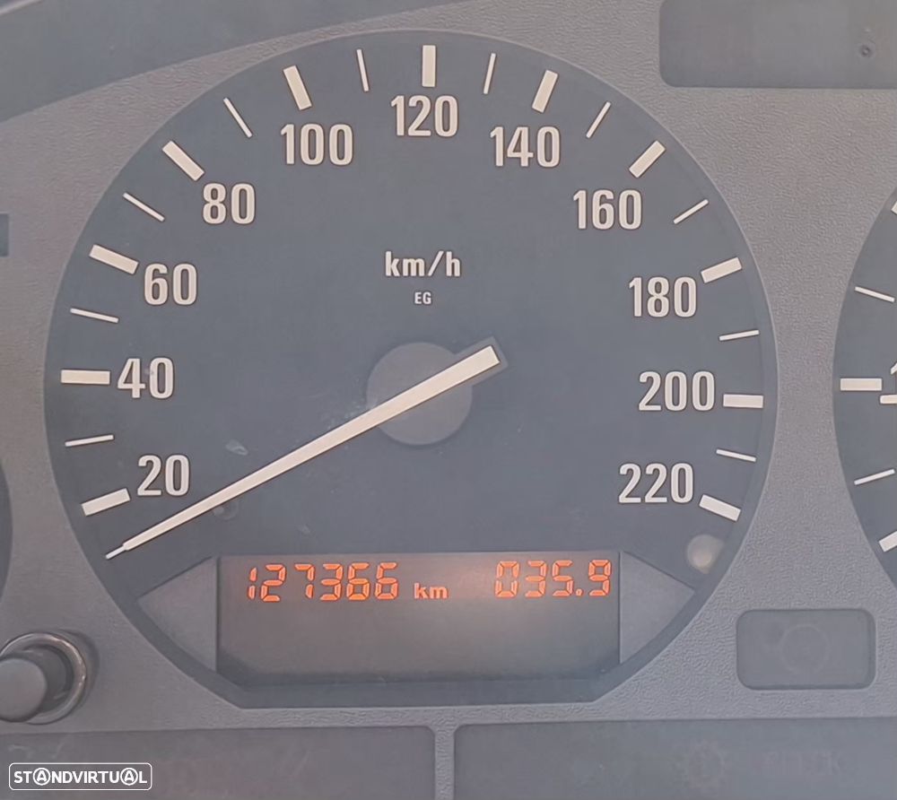 BMW 316 i - 11